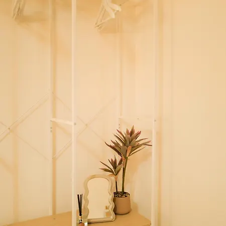 Modern Parking Wifi 6 Pax Apartament *
