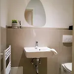 Modern Parking Wifi 6 Pax Apartmán *